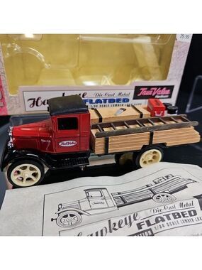 Ertl 1931 Hawkeye Die Cast Metal Flatbed Truck True Value 1/34 Scale Bank 1997